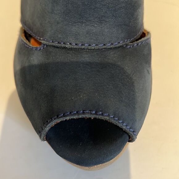 Bon-Bonite Blue Leather Peep Toe Heeled Platform Sandals Size 39. US 9 - Picture 9 of 15